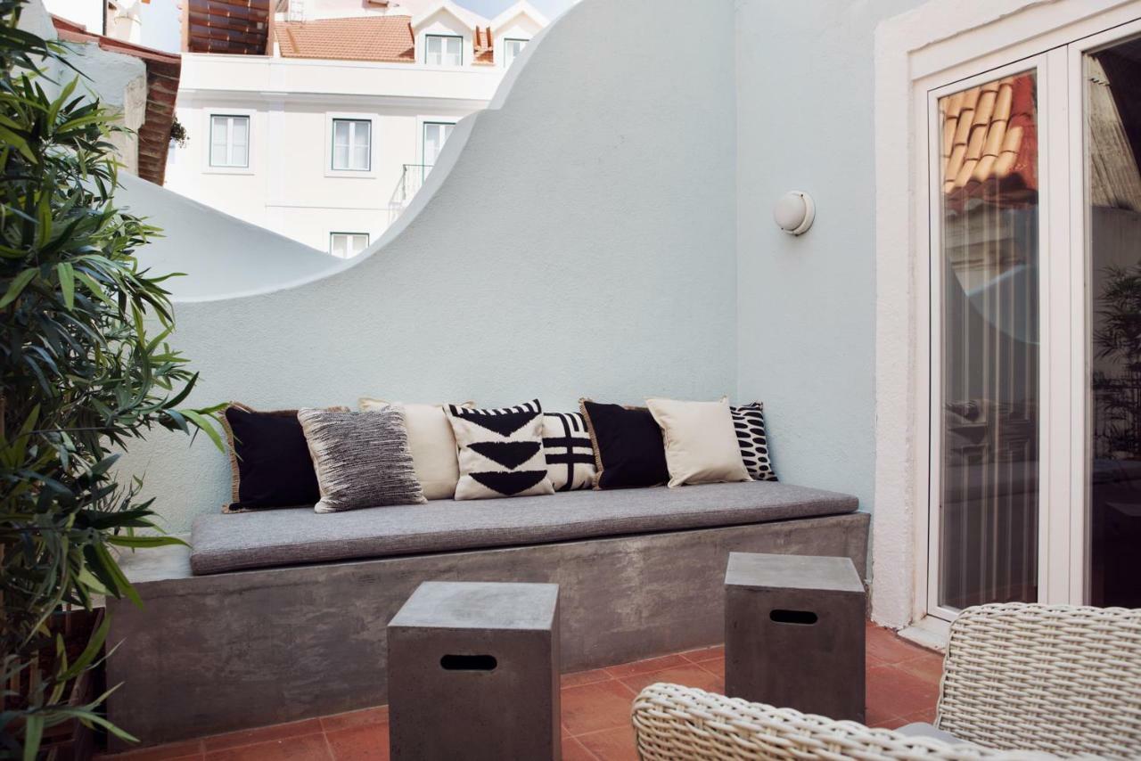Renovated Charming Apartment With Terrace In Lapa Лиссабон Экстерьер фото